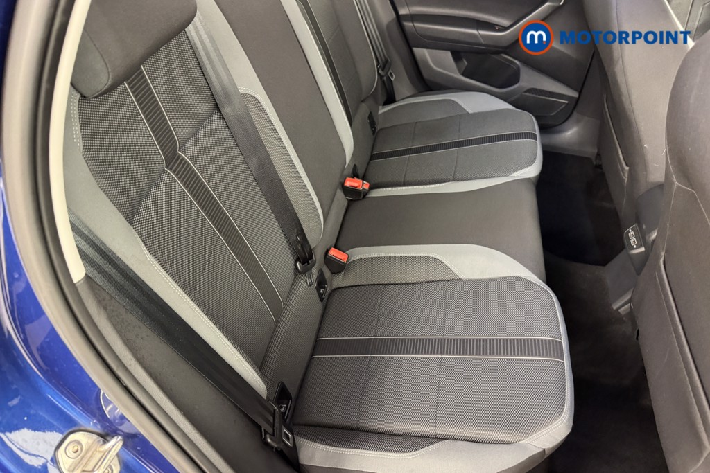 Volkswagen Polo SEL Automatic Petrol Hatchback - Stock Number (1552677) - 4th supplementary image