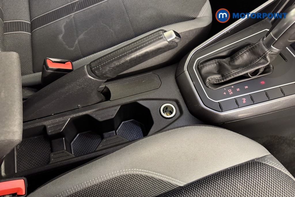 Volkswagen Polo SEL Automatic Petrol Hatchback - Stock Number (1552677) - 10th supplementary image