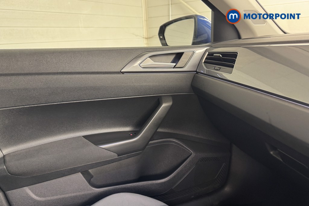 Volkswagen Polo SEL Automatic Petrol Hatchback - Stock Number (1552677) - 12th supplementary image