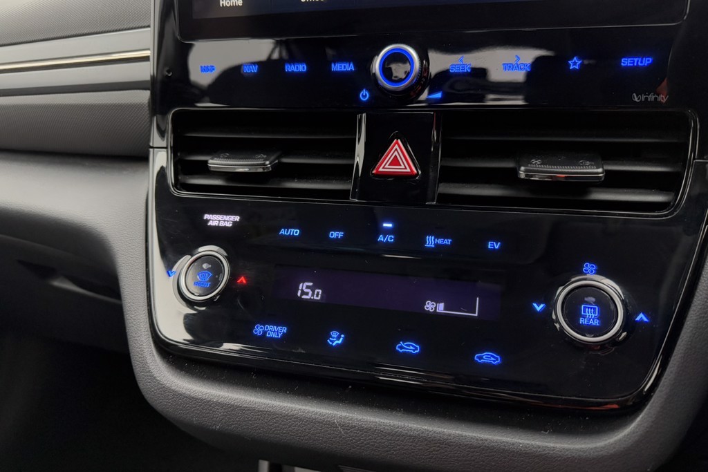 Hyundai Ioniq Premium Automatic Electric Hatchback - Stock Number (1552923) - 12th supplementary image