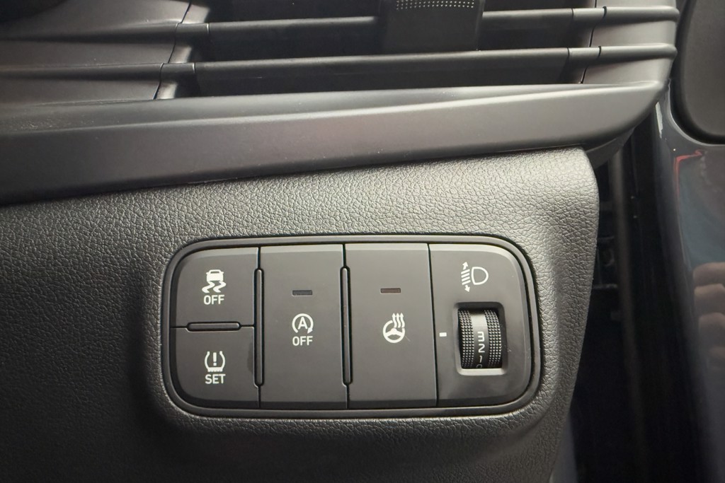 Hyundai Bayon Premium Automatic Petrol SUV - Stock Number (1552934) - 16th supplementary image