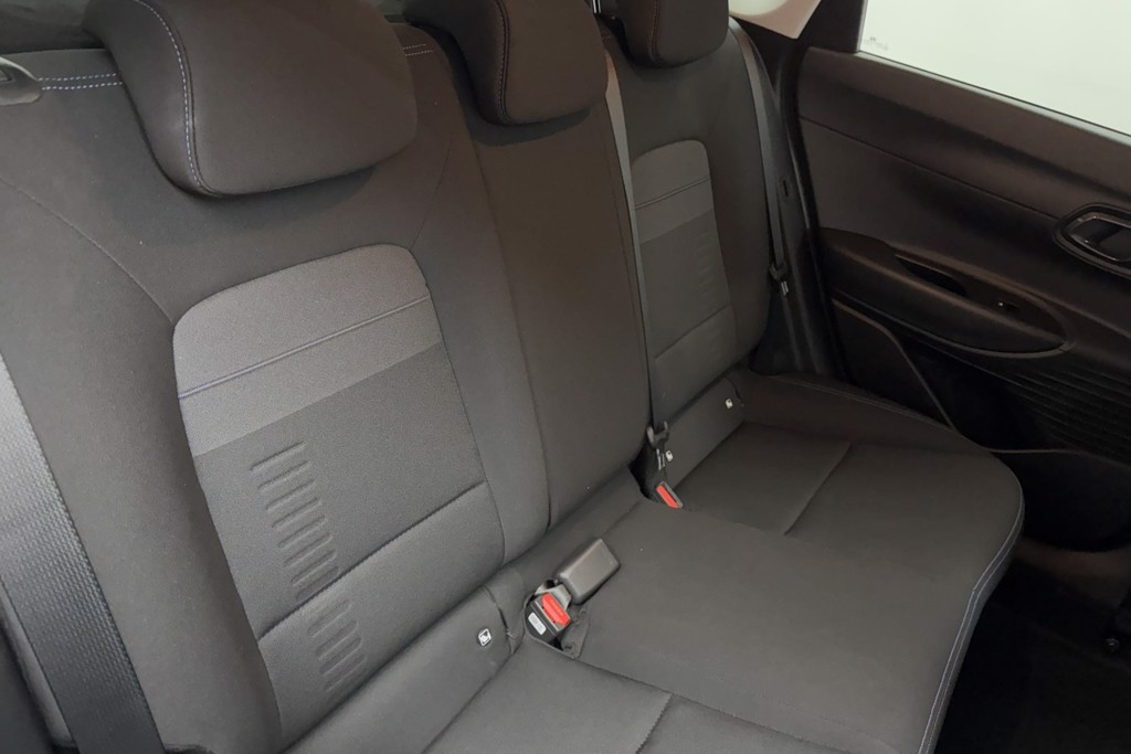 Hyundai Bayon Premium Automatic Petrol SUV - Stock Number (1552934) - 23rd supplementary image