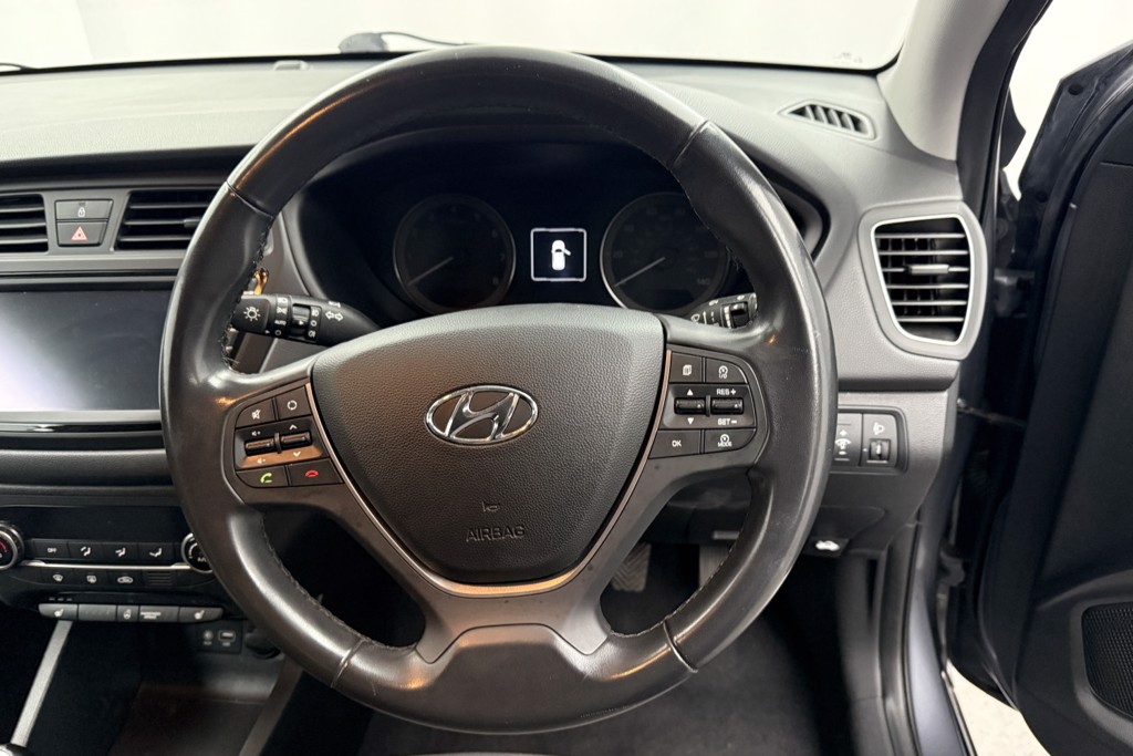 Hyundai I20 Premium Se Nav Manual Petrol Hatchback - Stock Number (1553000) - 2nd supplementary image