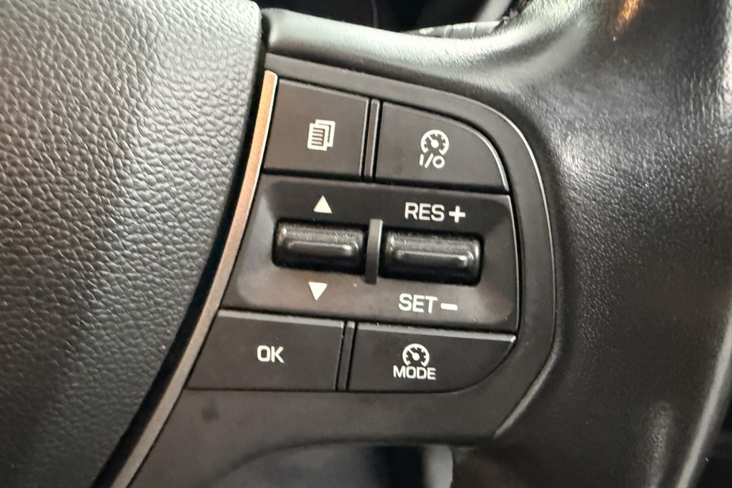 Hyundai I20 Premium Se Nav Manual Petrol Hatchback - Stock Number (1553000) - 4th supplementary image