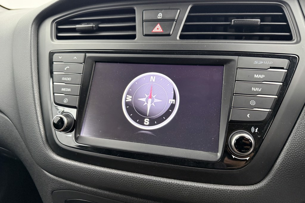 Hyundai I20 Premium Se Nav Manual Petrol Hatchback - Stock Number (1553000) - 8th supplementary image