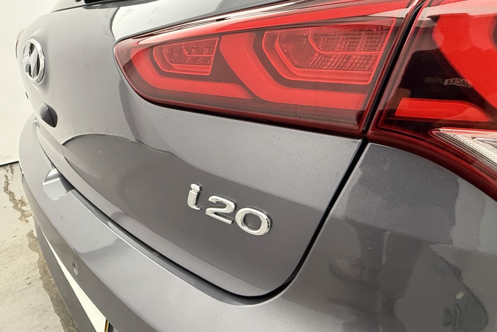 Hyundai I20 Premium Se Nav Manual Petrol Hatchback - Stock Number (1553000) - 20th supplementary image