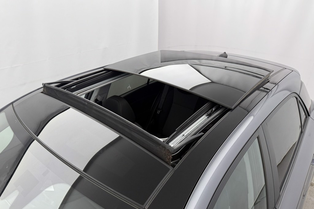 Hyundai I20 Premium Se Nav Manual Petrol Hatchback - Stock Number (1553000) - 23rd supplementary image