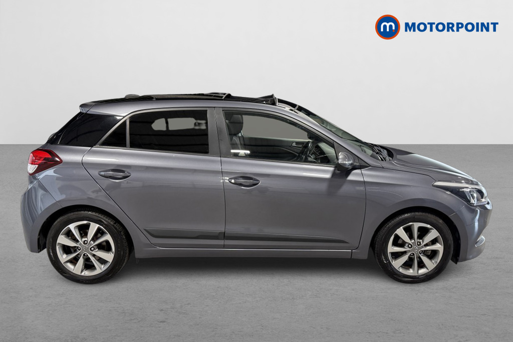Hyundai I20 Premium Se Nav Manual Petrol Hatchback - Stock Number (1553000) - Drivers side