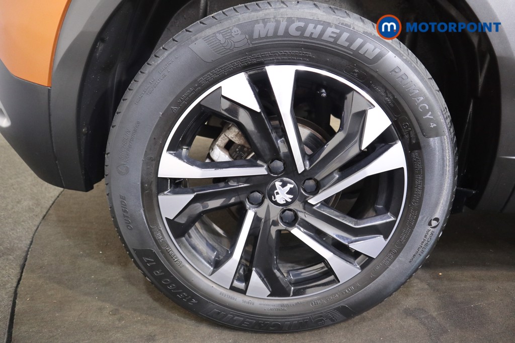 Peugeot 2008 Allure Premium Manual Petrol SUV - Stock Number (1553006) - 13th supplementary image