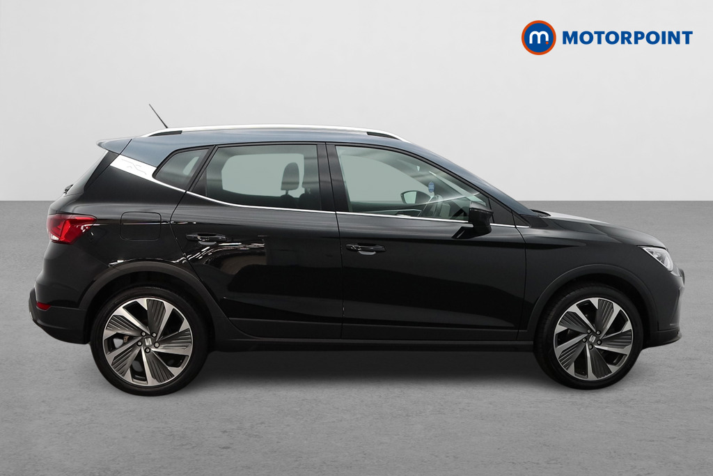 Seat Arona Fr Sport Manual Petrol SUV - Stock Number (1553095) - Drivers side