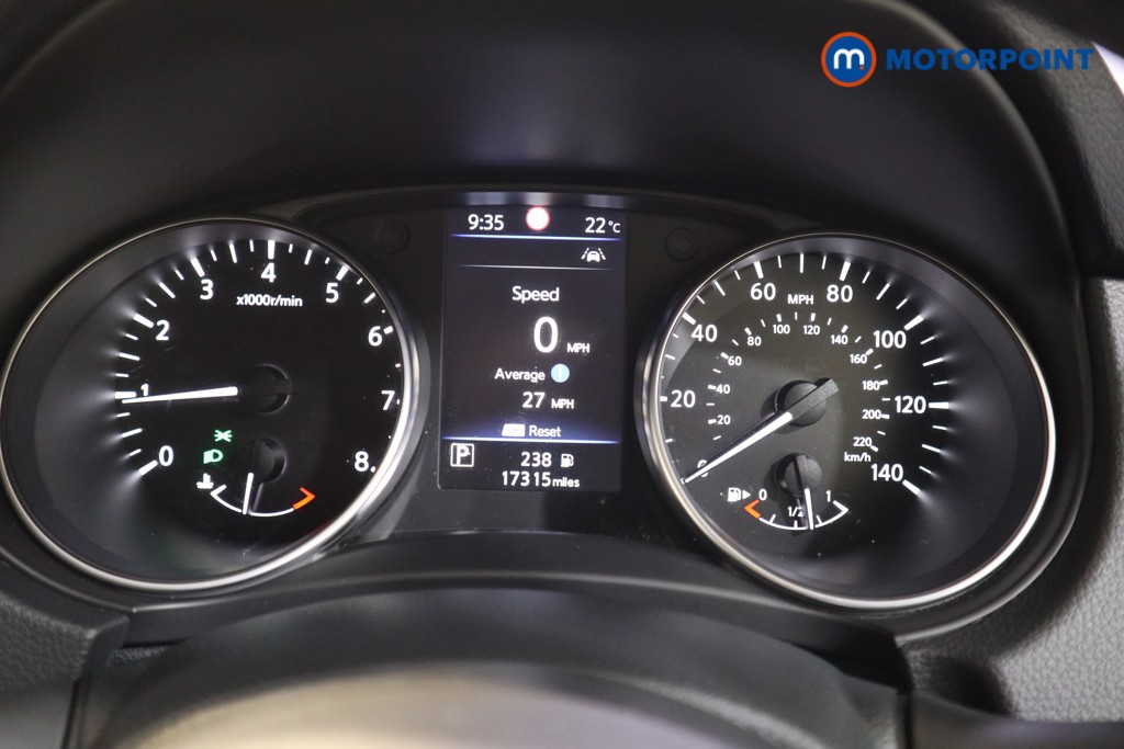 Nissan Qashqai N-Motion Automatic Petrol SUV - Stock Number (1553220) - 5th supplementary image