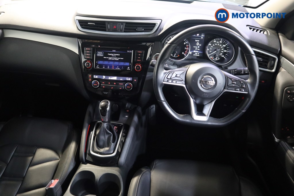 Nissan Qashqai N-Motion Automatic Petrol SUV - Stock Number (1553220) - 1st supplementary image