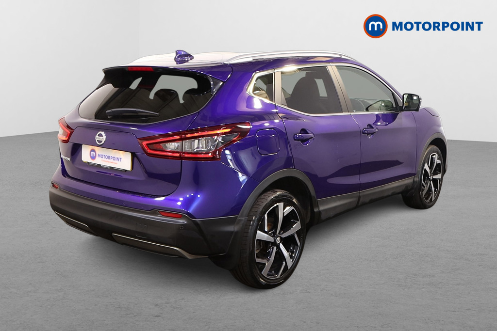 Nissan Qashqai N-Motion Automatic Petrol SUV - Stock Number (1553220) - Drivers side rear corner