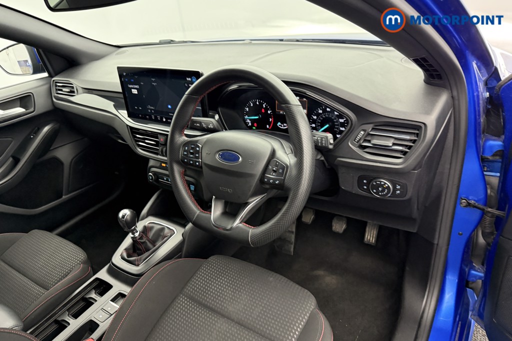 Ford Focus St-Line Manual Petrol Hatchback - Stock Number (1553375) - 3rd supplementary image