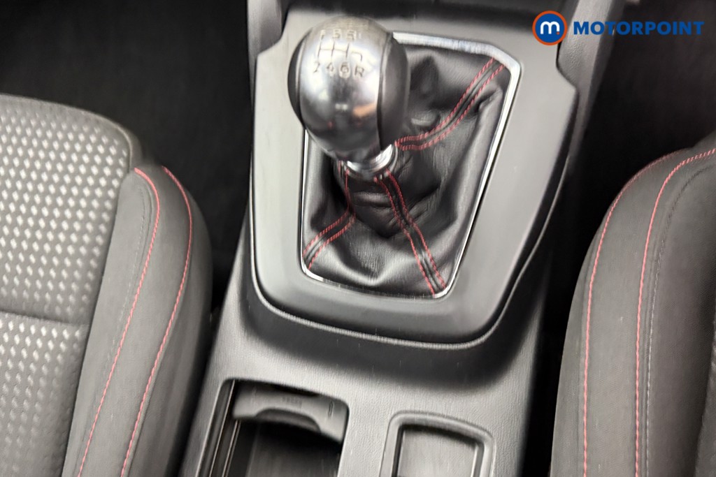 Ford Focus St-Line Manual Petrol Hatchback - Stock Number (1553376) - 11th supplementary image