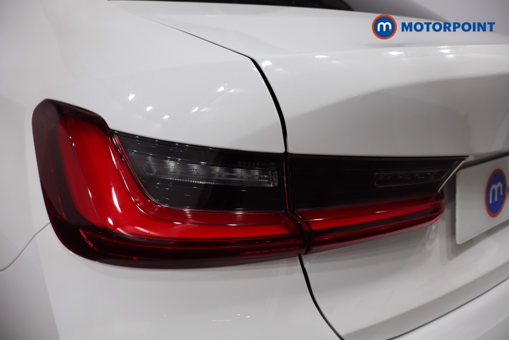BMW 3 Series M Sport Automatic Petrol Saloon - Stock Number (1553413) - 24th supplementary image