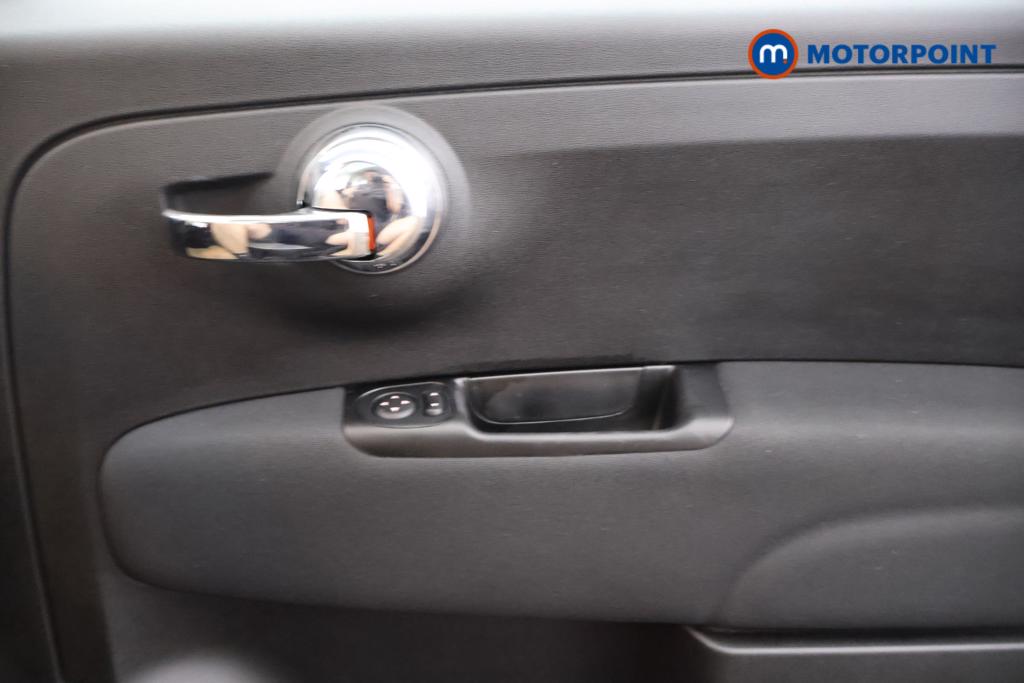 Fiat 500 Lounge Manual Petrol Hatchback - Stock Number (1553559) - 8th supplementary image