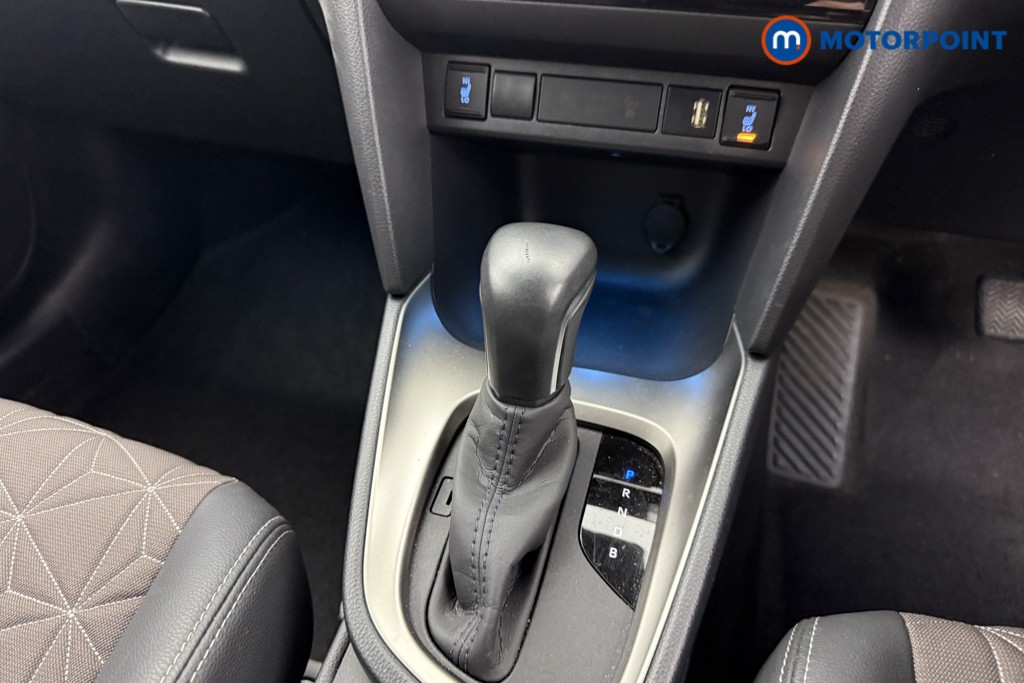 Toyota Yaris Cross Excel Automatic Petrol-Electric Hybrid Estate - Stock Number (1553636) - 13th supplementary image