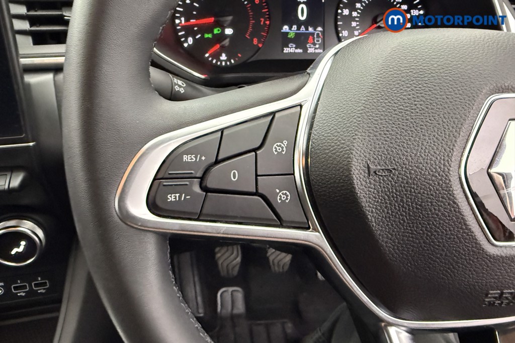 Renault Captur Iconic Manual Petrol SUV - Stock Number (1553643) - 12th supplementary image