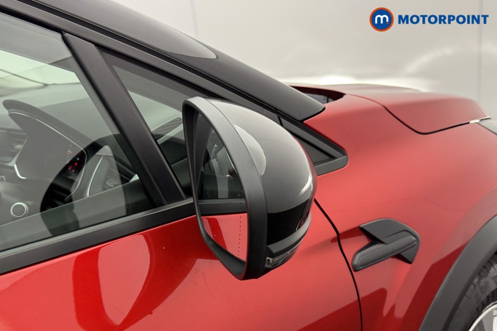 Renault Captur Iconic Manual Petrol SUV - Stock Number (1553643) - 18th supplementary image