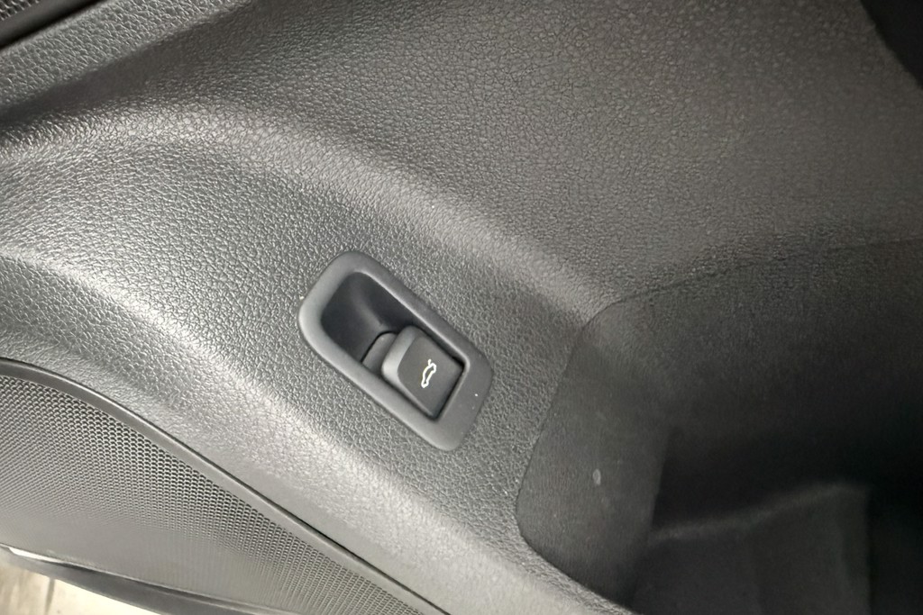 Audi Q2 S Line Automatic Petrol SUV - Stock Number (1553713) - 23rd supplementary image