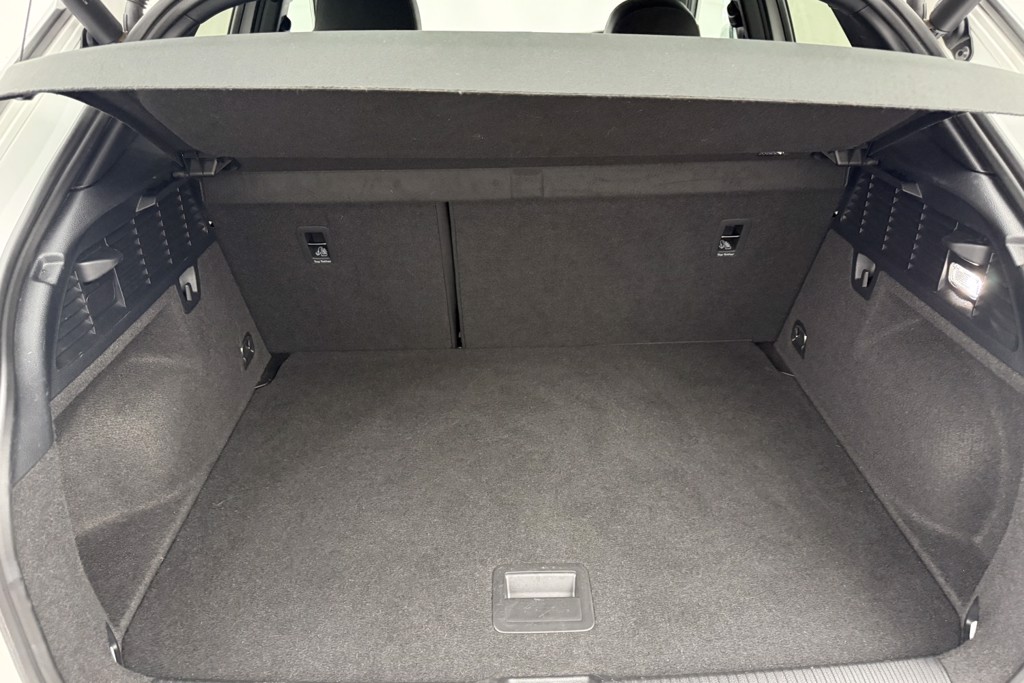 Audi Q2 S Line Automatic Petrol SUV - Stock Number (1553713) - 32nd supplementary image