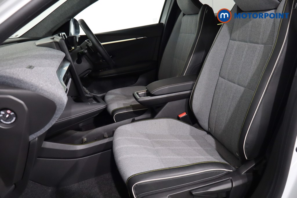 Renault Scenic E-Tech Techno Automatic Electric People Carrier - Stock Number (1553959) - 4th supplementary image