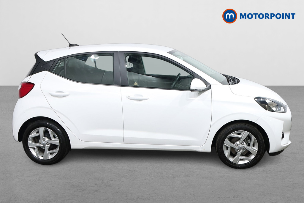 Hyundai I10 Se Connect Automatic Petrol Hatchback - Stock Number (1554182) - Drivers side