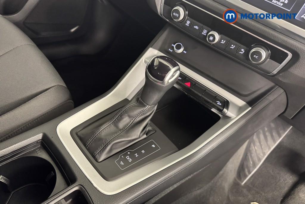 Audi Q3 Technik Automatic Petrol Plug-In Hybrid SUV - Stock Number (1554271) - 11th supplementary image