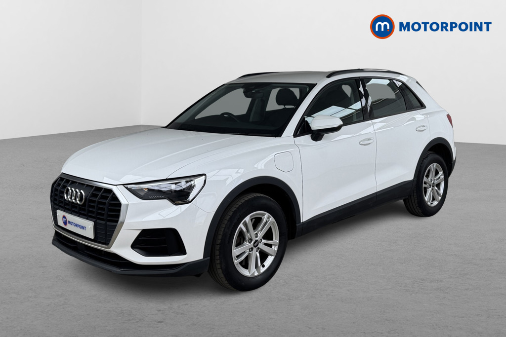 Audi Q3 Technik Automatic Petrol Plug-In Hybrid SUV - Stock Number (1554271) - Passenger side front corner
