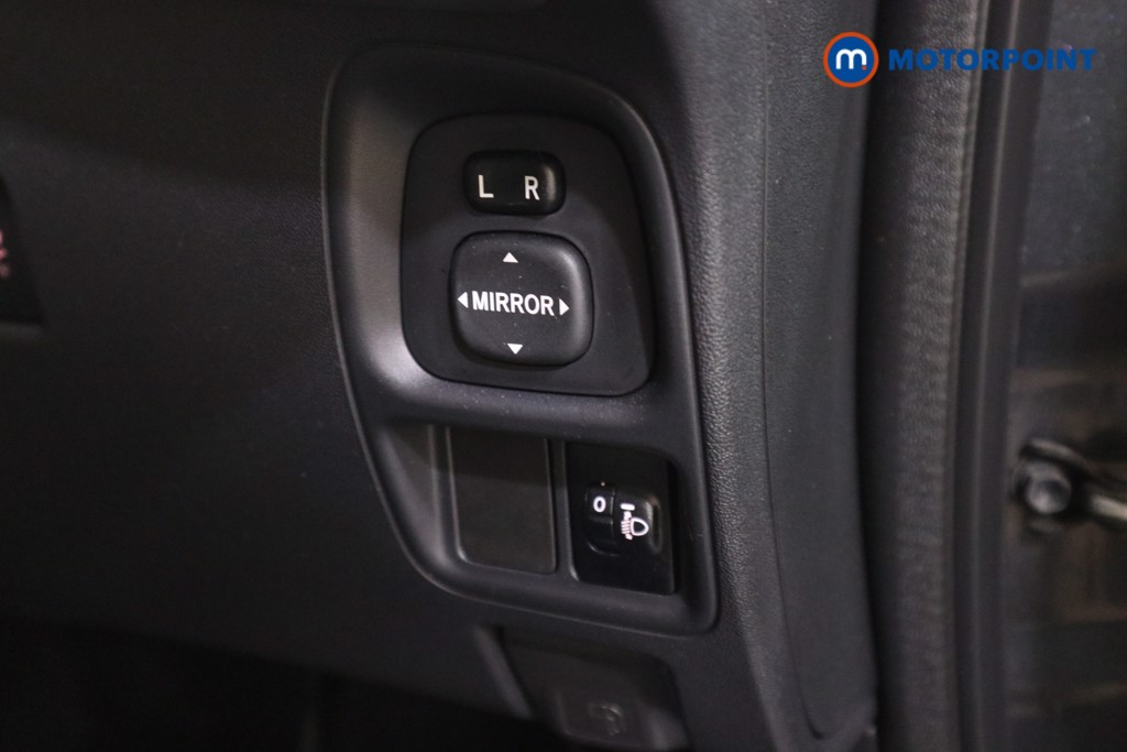 Toyota Aygo X-Trend Automatic Petrol Hatchback - Stock Number (1554309) - 9th supplementary image