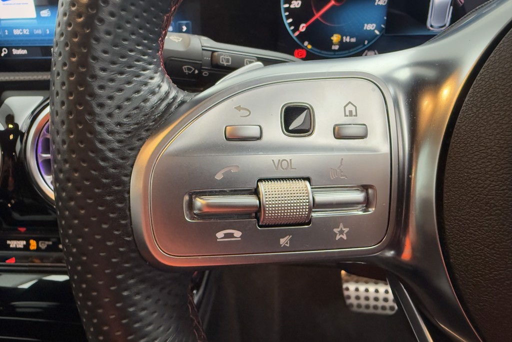 Mercedes-Benz A Class Amg Line Automatic Petrol Hatchback - Stock Number (1554312) - 5th supplementary image