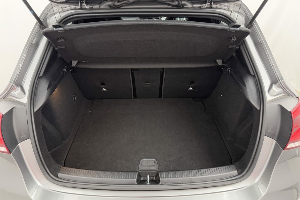 Mercedes-Benz A Class Amg Line Automatic Petrol Hatchback - Stock Number (1554312) - 32nd supplementary image