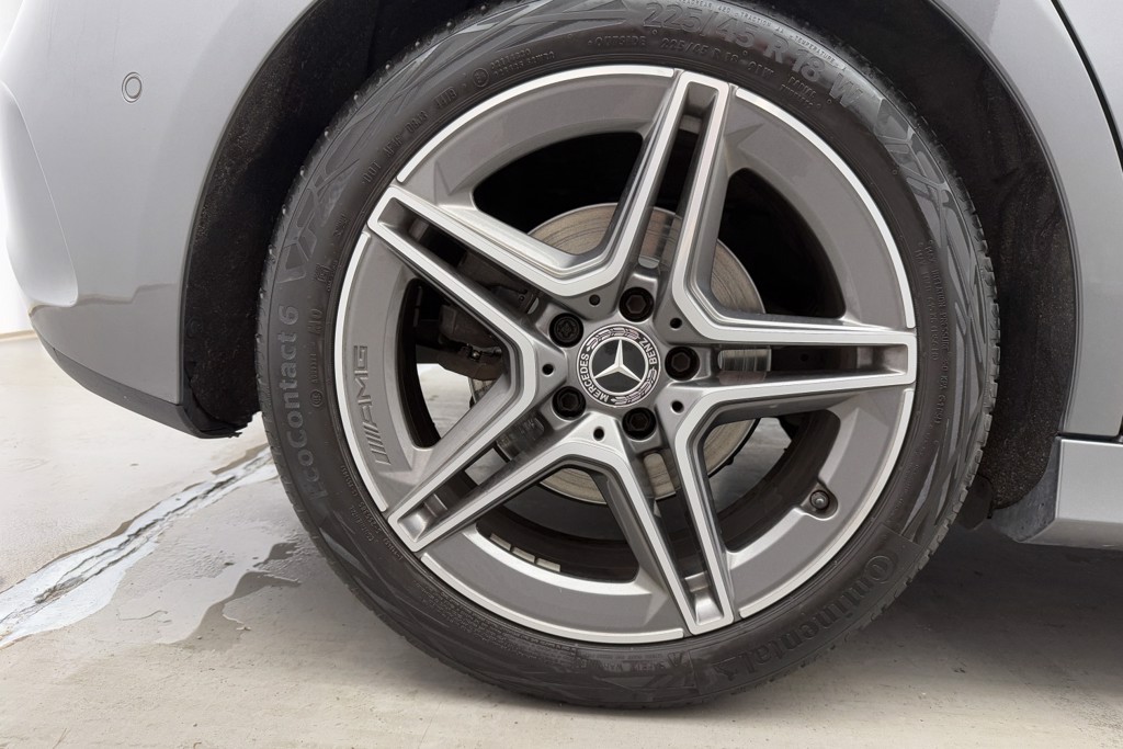 Mercedes-Benz A Class Amg Line Automatic Petrol Hatchback - Stock Number (1554312) - 38th supplementary image