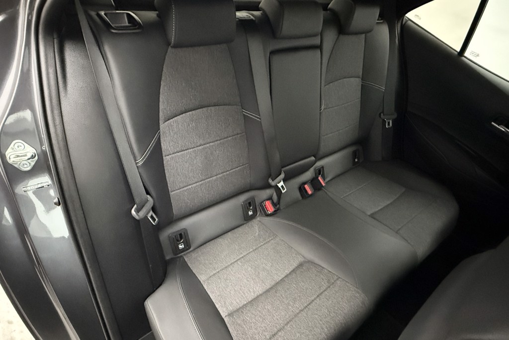 Toyota Corolla Design Automatic Petrol-Electric Hybrid Hatchback - Stock Number (1554373) - 22nd supplementary image