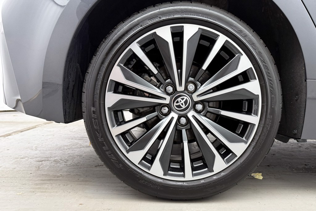 Toyota Corolla Design Automatic Petrol-Electric Hybrid Hatchback - Stock Number (1554373) - 33rd supplementary image