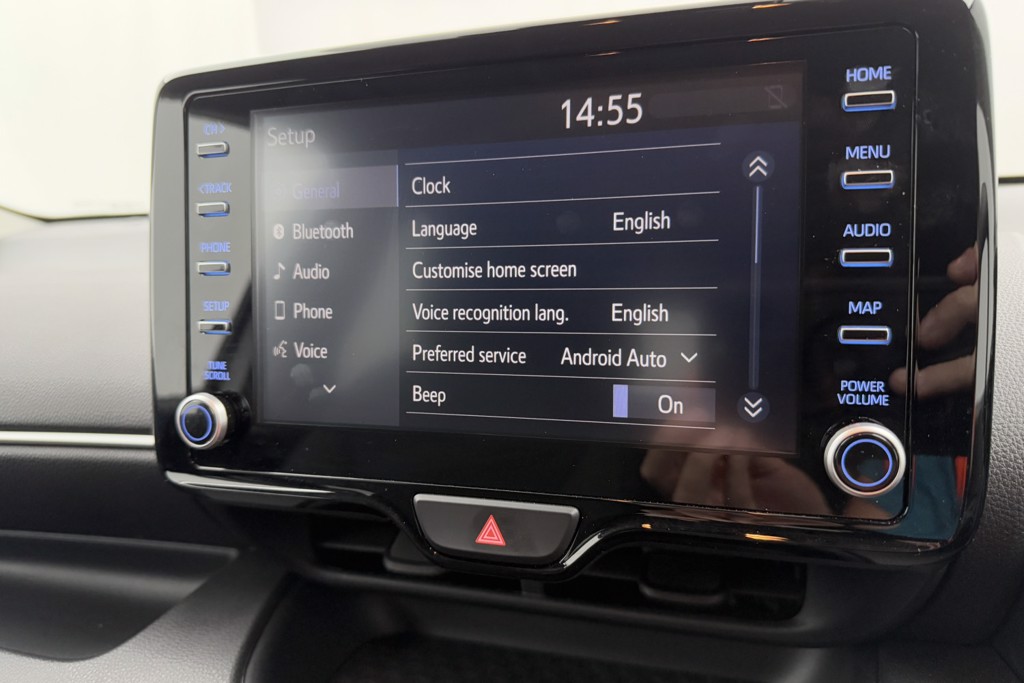 Toyota Yaris Design Automatic Petrol-Electric Hybrid Hatchback - Stock Number (1554387) - 10th supplementary image