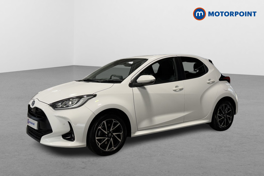 Toyota Yaris Design Automatic Petrol-Electric Hybrid Hatchback - Stock Number (1554387) - Passenger side front corner