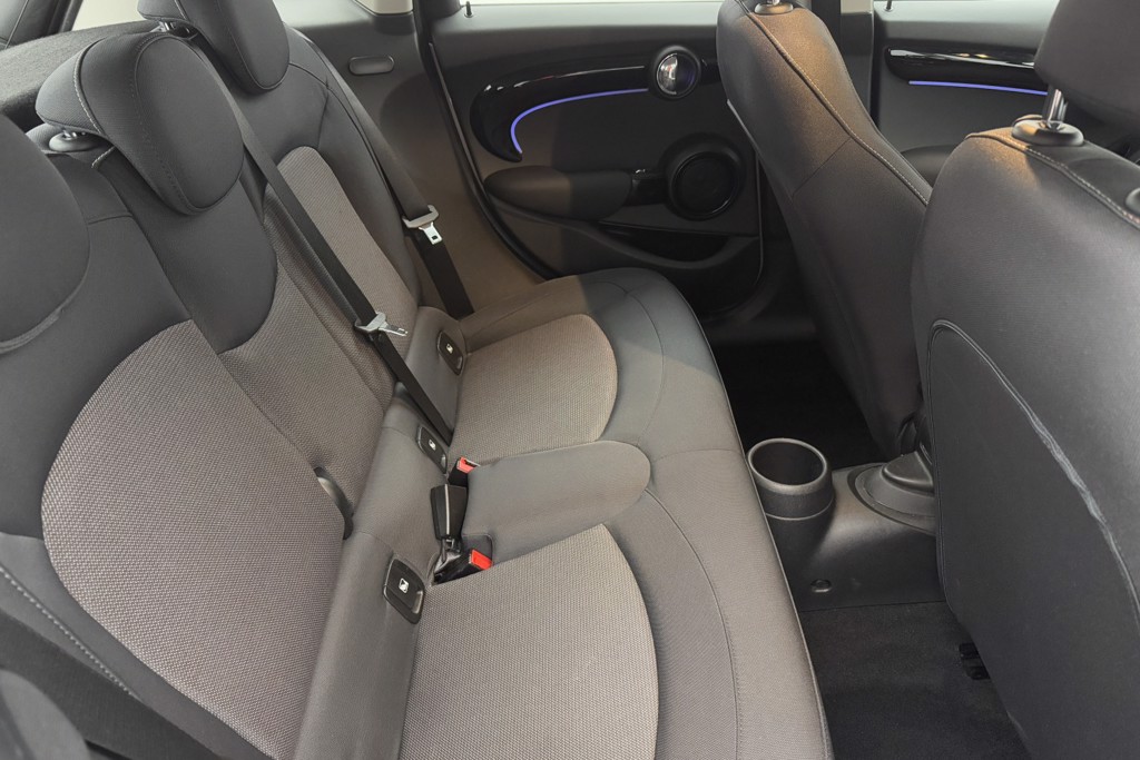 Mini Hatchback Cooper Classic Automatic Petrol Hatchback - Stock Number (1554415) - 22nd supplementary image