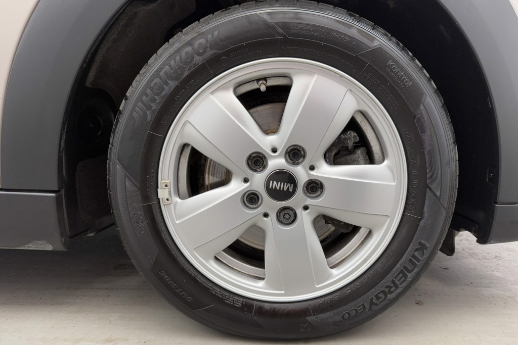 Mini Hatchback Cooper Classic Automatic Petrol Hatchback - Stock Number (1554415) - 29th supplementary image