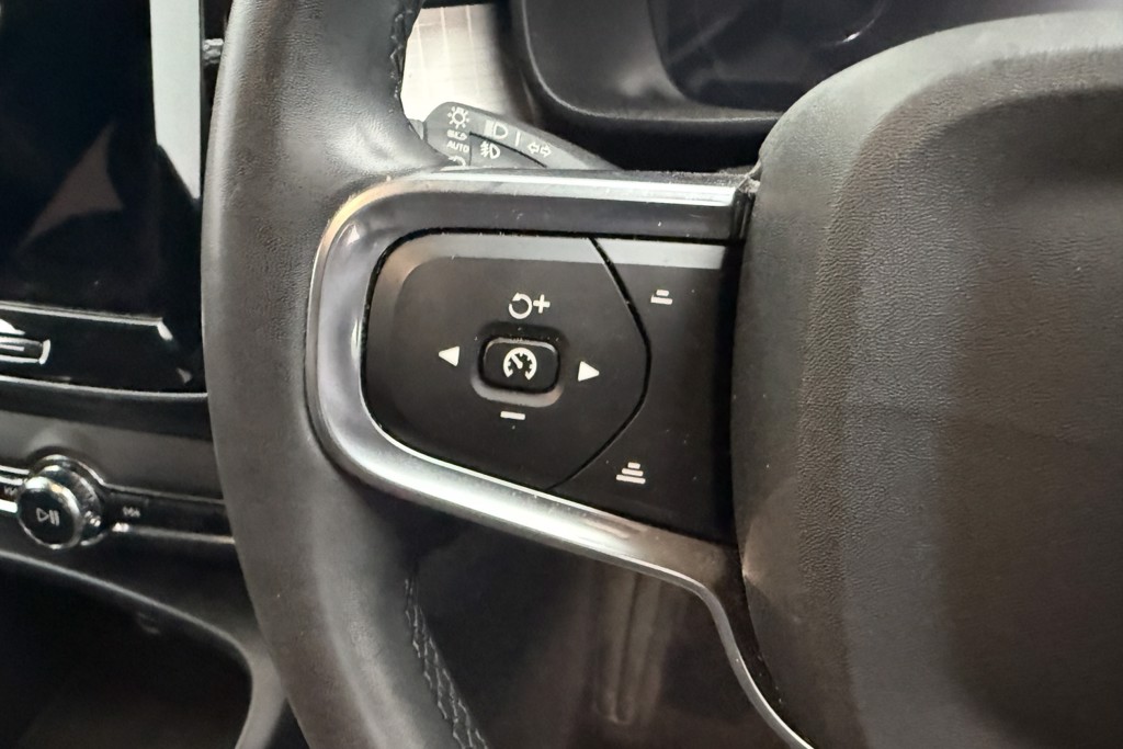 Volvo Xc40 Inscription Automatic Petrol Plug-In Hybrid SUV - Stock Number (1554435) - 3rd supplementary image