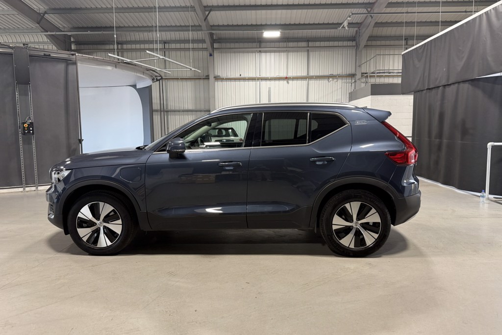 Volvo Xc40 Inscription Automatic Petrol Plug-In Hybrid SUV - Stock Number (1554435) - Passenger side