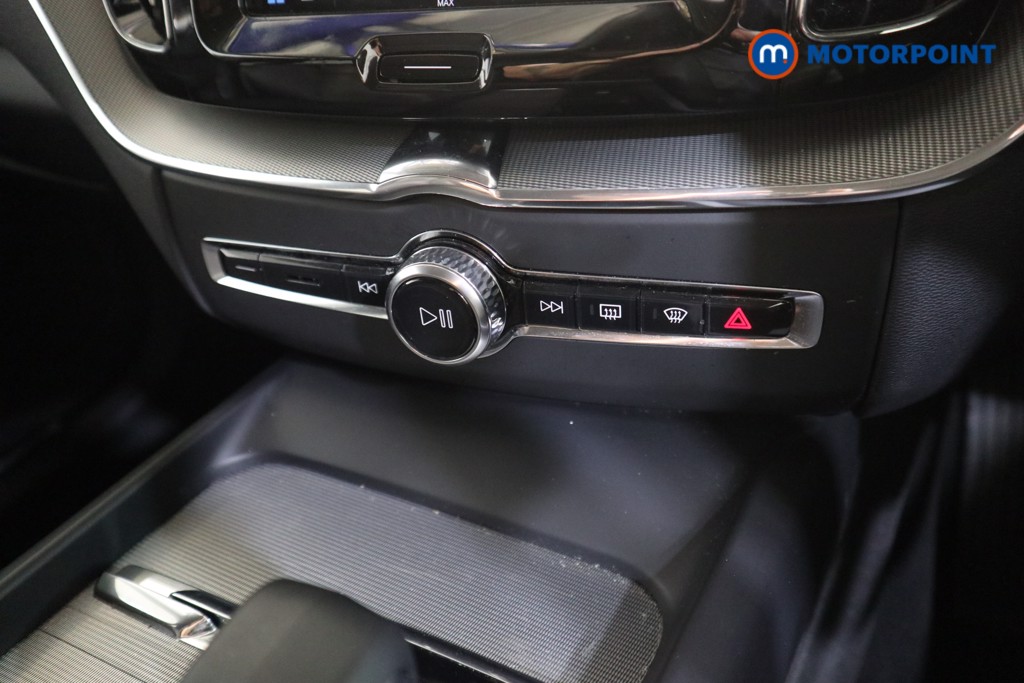 Volvo Xc60 Plus Automatic Diesel SUV - Stock Number (1554490) - 7th supplementary image