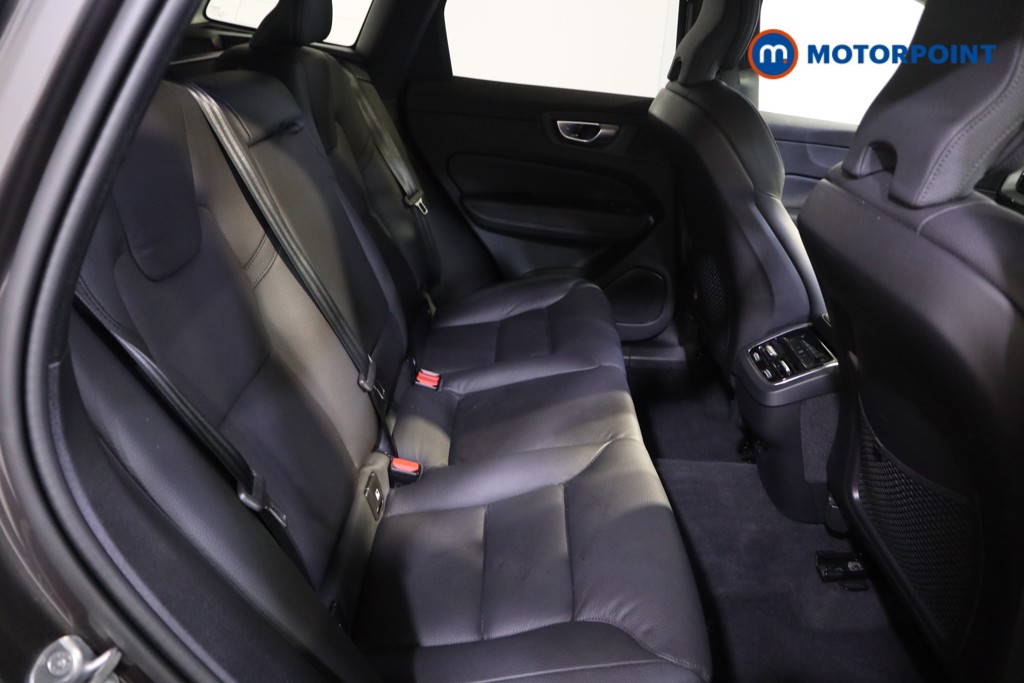 Volvo Xc60 Plus Automatic Diesel SUV - Stock Number (1554490) - 13th supplementary image