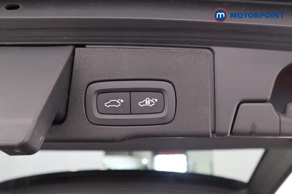 Volvo Xc60 Plus Automatic Diesel SUV - Stock Number (1554490) - 15th supplementary image