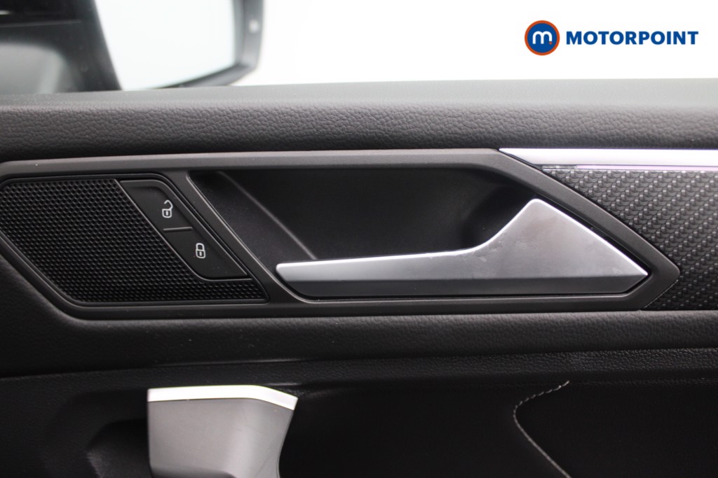 Volkswagen Tiguan Allspace R-Line Automatic Petrol SUV - Stock Number (1554680) - 14th supplementary image