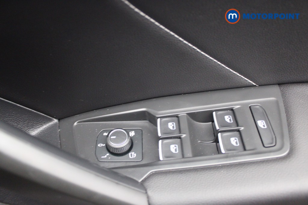 Volkswagen Tiguan Allspace R-Line Automatic Petrol SUV - Stock Number (1554680) - 15th supplementary image
