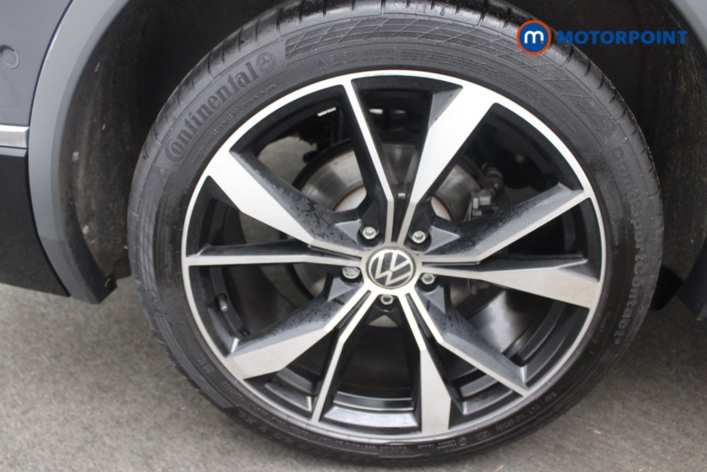 Volkswagen Tiguan Allspace R-Line Automatic Petrol SUV - Stock Number (1554680) - 17th supplementary image