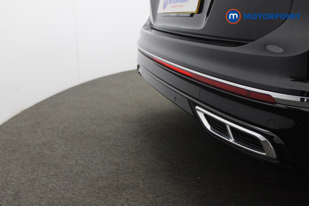 Volkswagen Tiguan Allspace R-Line Automatic Petrol SUV - Stock Number (1554680) - 23rd supplementary image