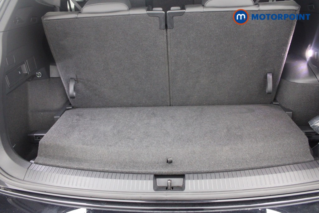 Volkswagen Tiguan Allspace R-Line Automatic Petrol SUV - Stock Number (1554680) - 27th supplementary image